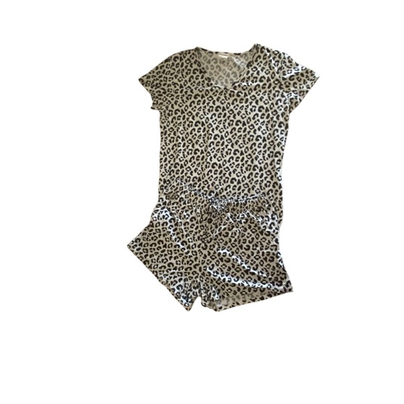 Catherine Malandrino black white leopard print pajama short set Vacation Resort - Picture 2 of 5